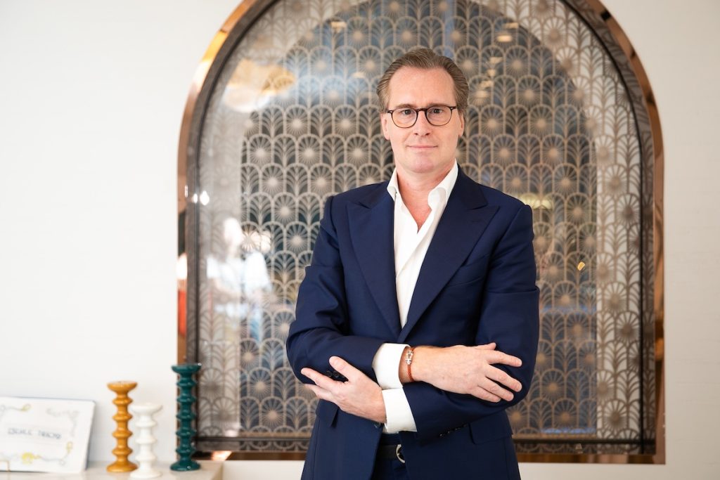 ヴィンセント・ライネス / 「フレッド」最高経営責任者