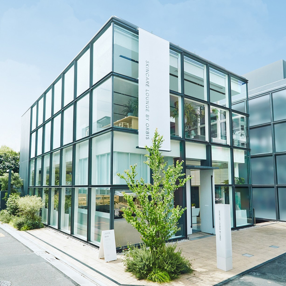 V字回復を遂げたオルビスの組織変革 行動指針が根づく報酬制度の設計法