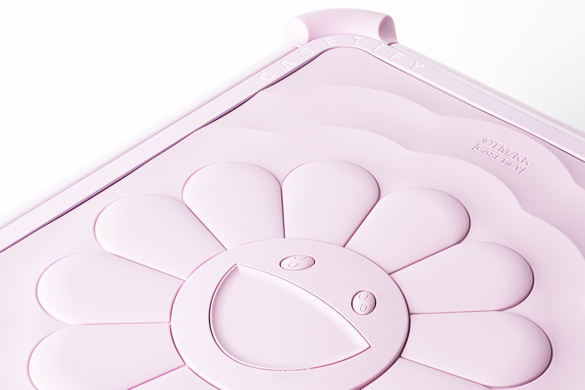 ケースティファイ」と村上隆のコラボコレクションから“続編”が登場