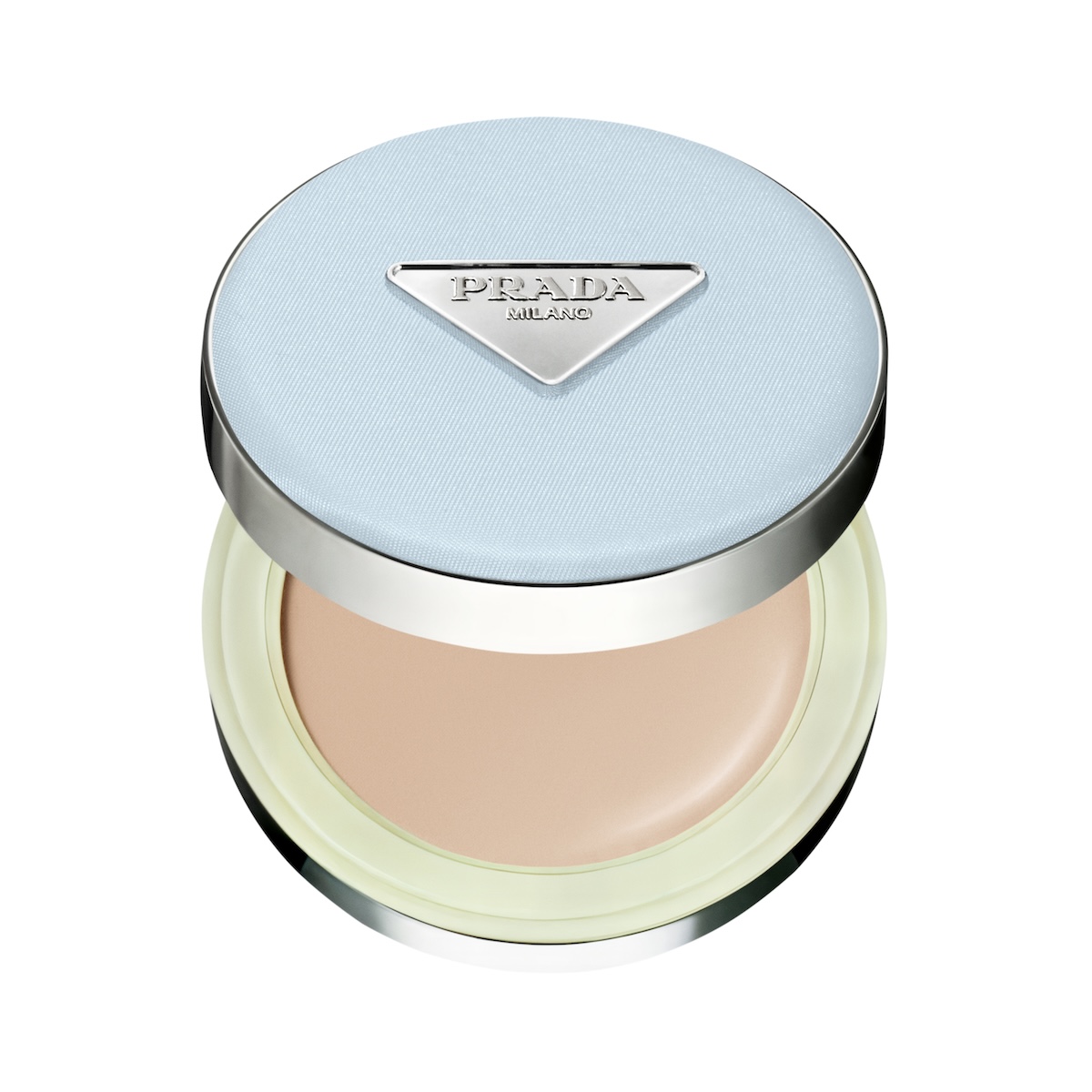 2026年春コスメ】「プラダ ビューティ」は即完のフェイスパウダーの