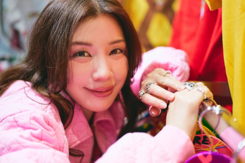 （なか・りいさ）