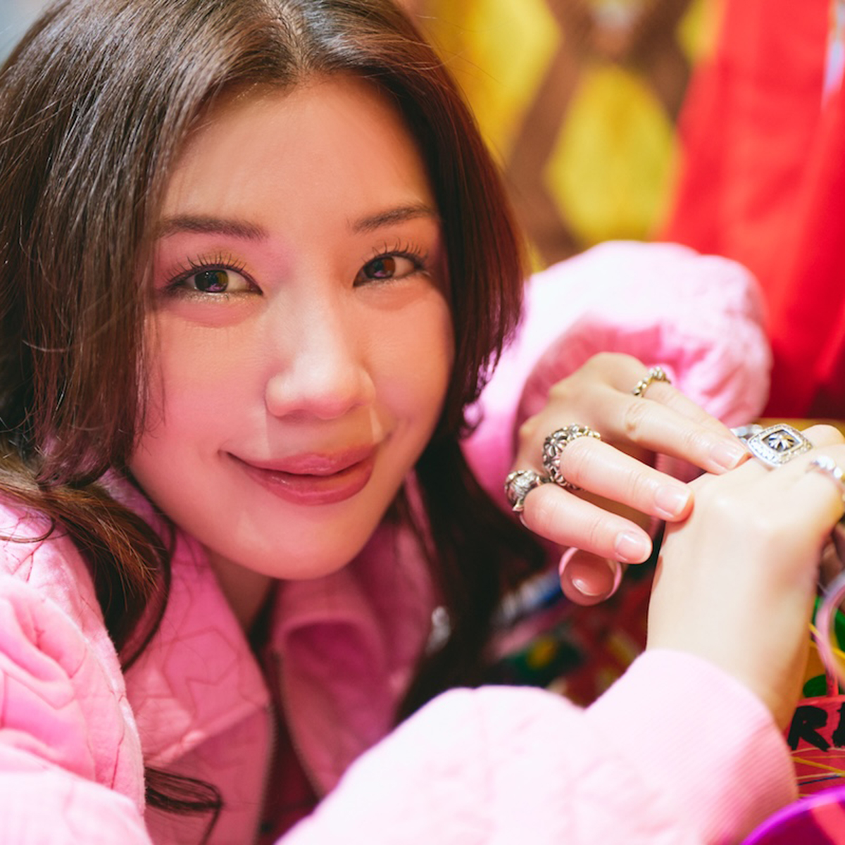 ギャルマインドと洋服愛は終わらない 仲里依紗が語る成長と不変 - WWDJAPAN