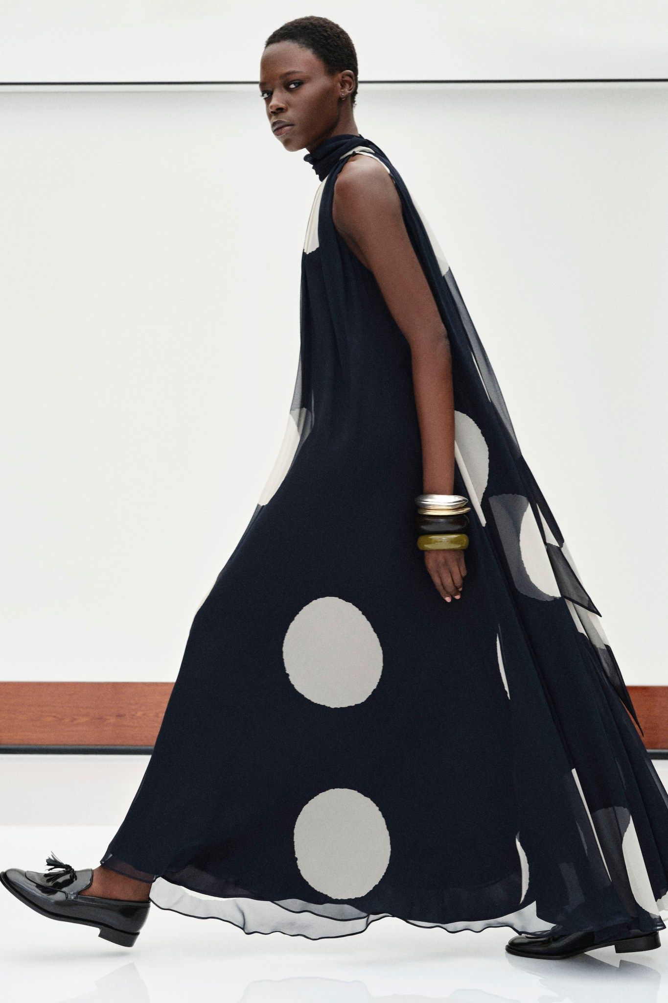 ルック】「マックスマーラ」2026年プレ・フォール・コレクション ルック】「マックスマーラ」2026年プレ・フォール・コレクション