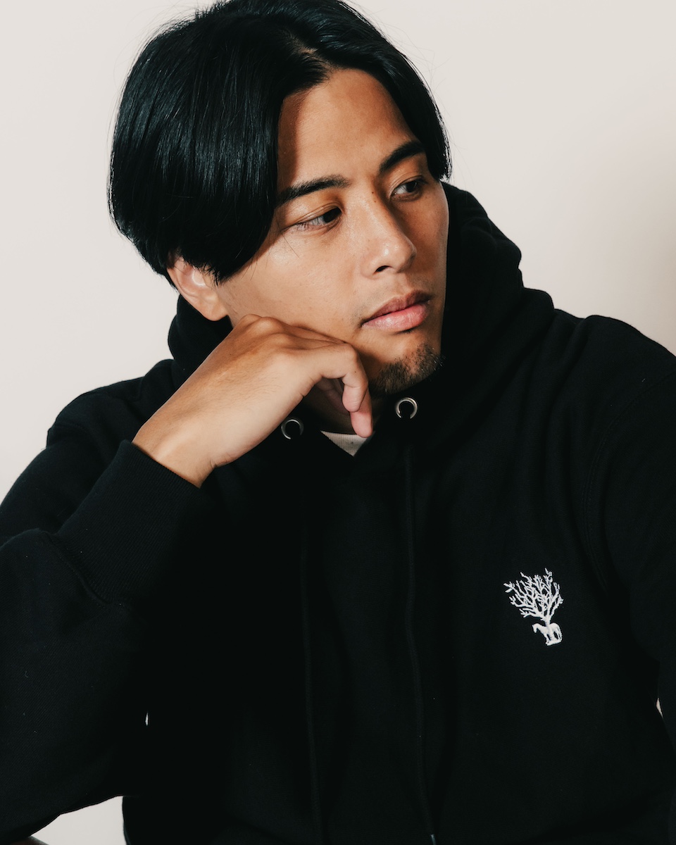 UNAVERAGE LABEL 富樫勇樹 パーカー Ｍサイズ NEWS富樫勇樹 UNAVERAGE LABEL 富樫勇樹 パーカー Mサイズ
