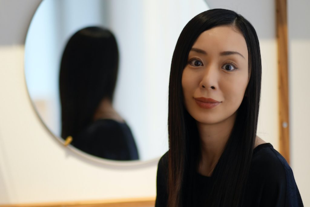 須山佳子／美容コンサルタント