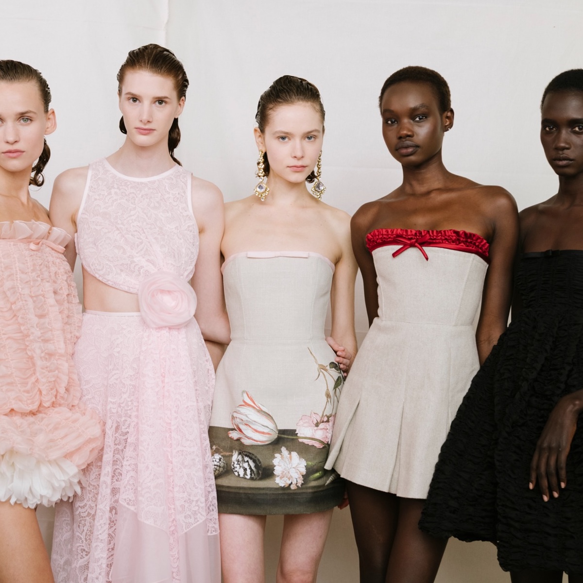 ジャンバティスタ ヴァリ」が1月26日のクチュールショーを中止 親会社