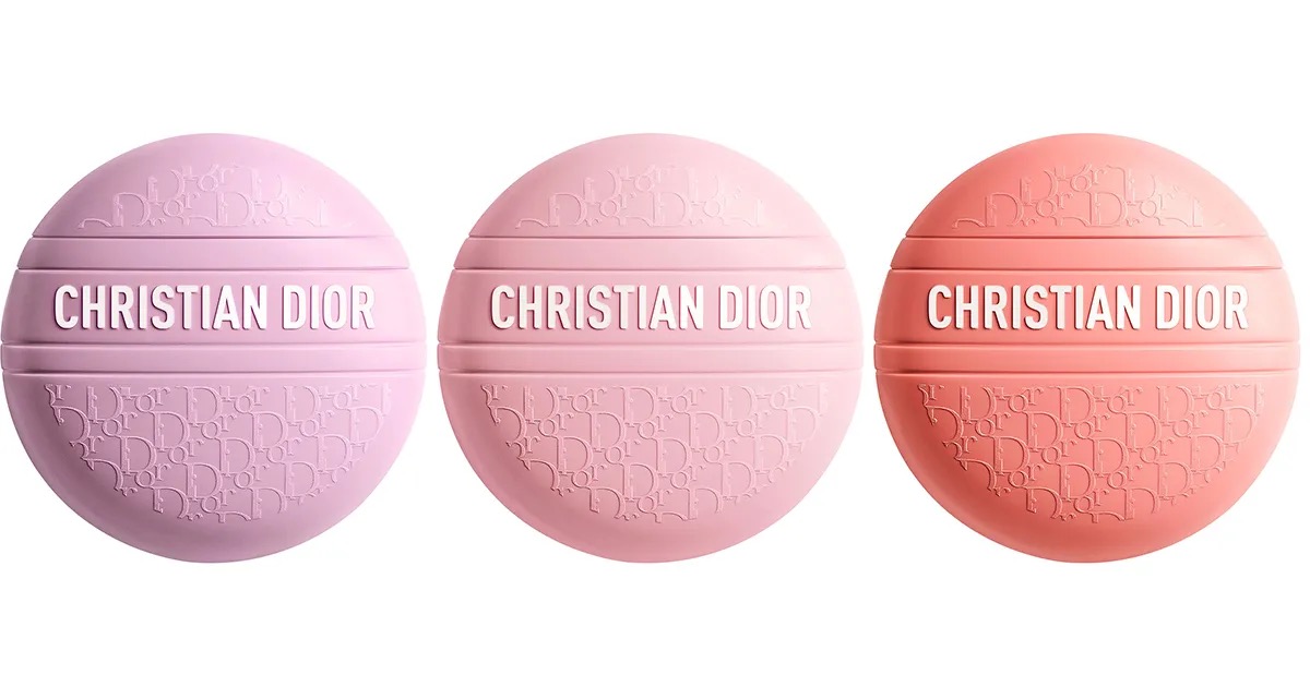 ⭐️シャネル •Dior•ランコム•MONTALE等⭐️ プラダ ビューティ」初のチークや「 シャネル」「ランコム」の限定