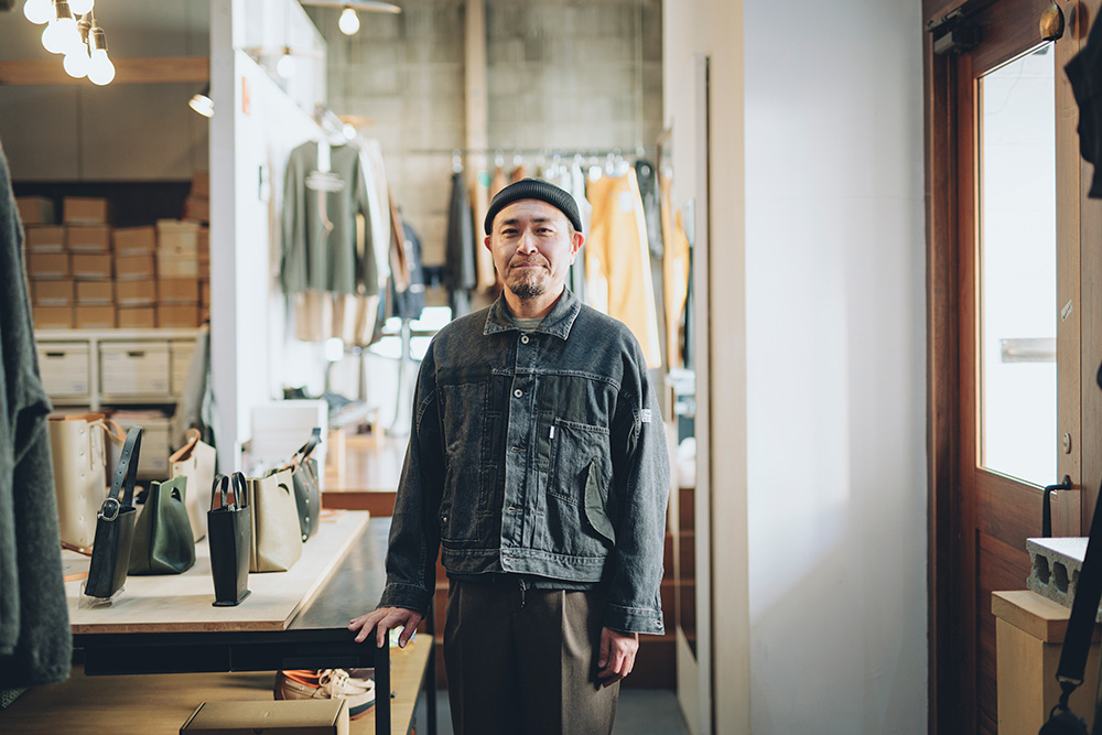 玉越慎吾／オーナーバイヤー