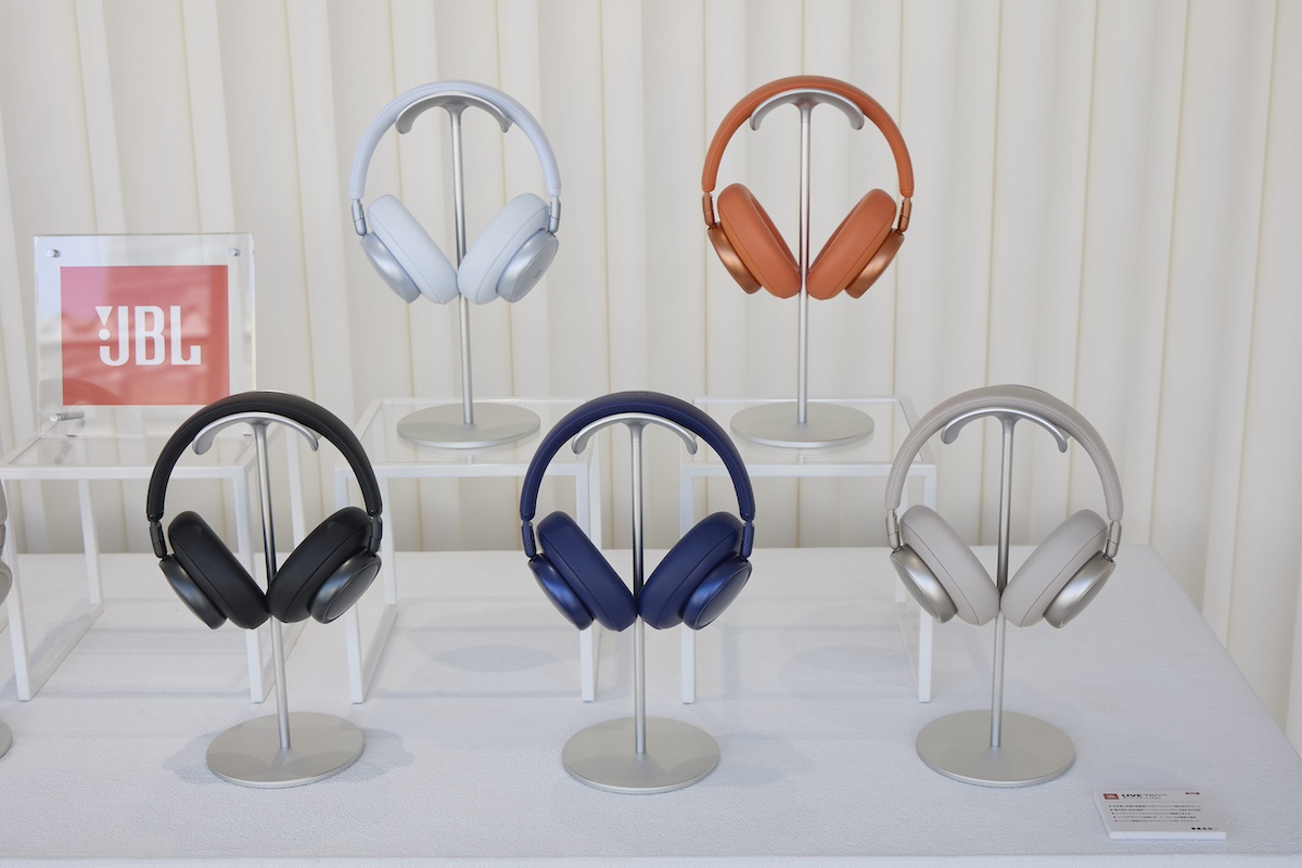 JBL」が新作ヘッドホンを発売 最新ノイキャン＆最大80時間再生で