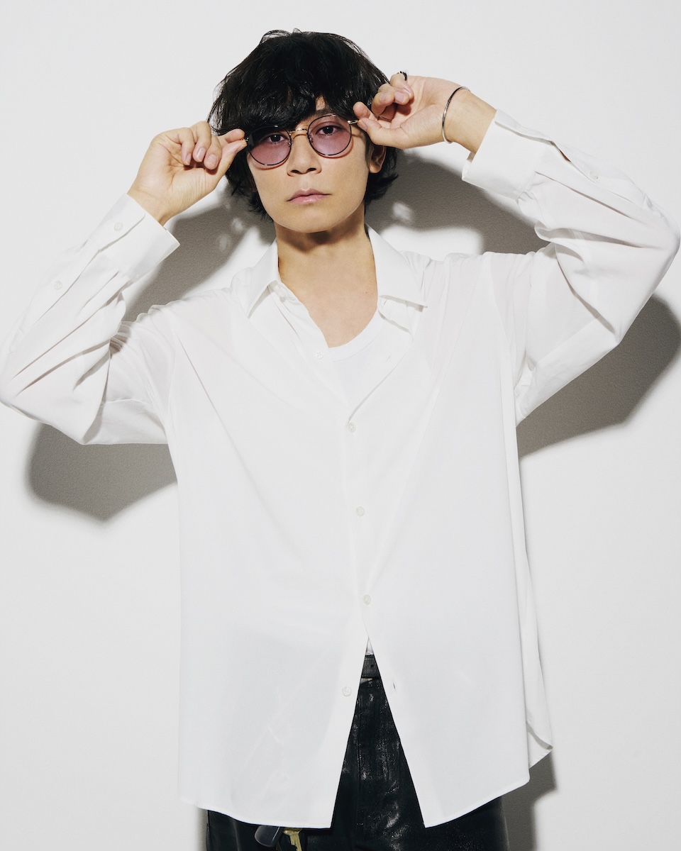 Alexandros]川上洋平が金子眼鏡とタッグ オリジナルサングラスの発売を