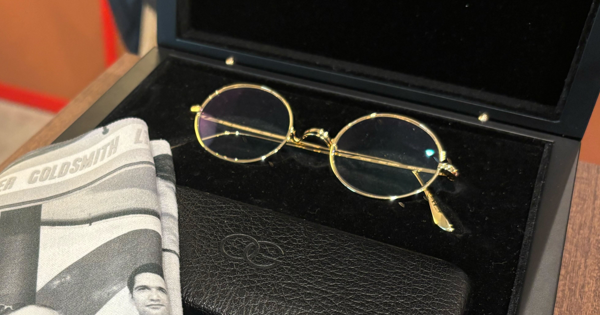 ジョン・レノン愛用モデルが18金で限定復刻 アイウエア「オリバー 