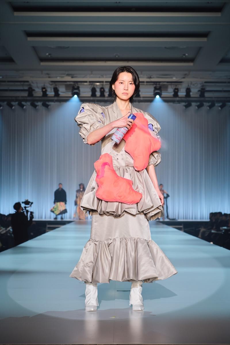 2026年卒コレ】上田安子服飾専門学校 ※無料で見れる - WWDJAPAN