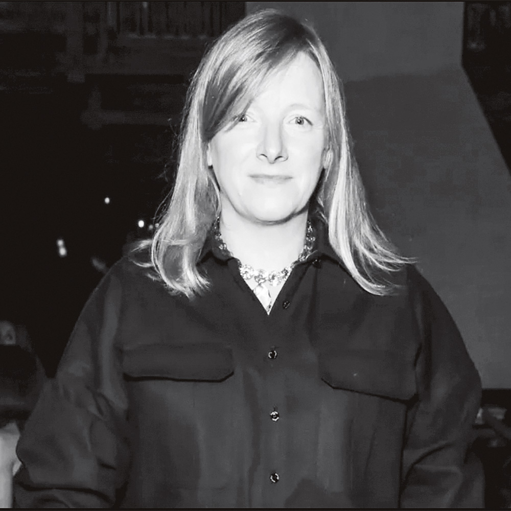 サラ・バートン