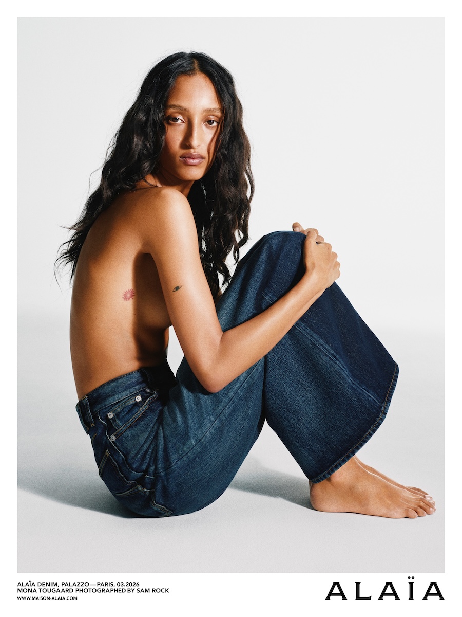 ALAÏA AFORE ALAÏA アライア アライア」がデニムを“セカンド・スキン”として捉えたコレクションを
