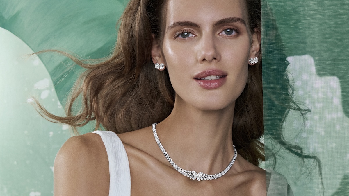 「グラフ」が“バタフライ”コレクションの新広告キャンペーンを公開