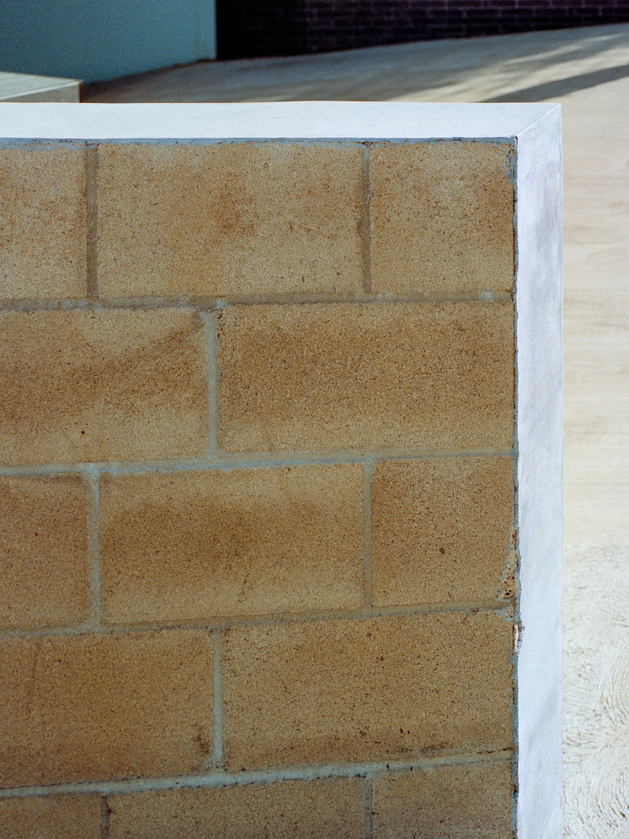 写真家ダニエル・シェアと河野幸人のトークイベント開催 　作品集「DISTRIBUTION」から背景や思考をひも解く