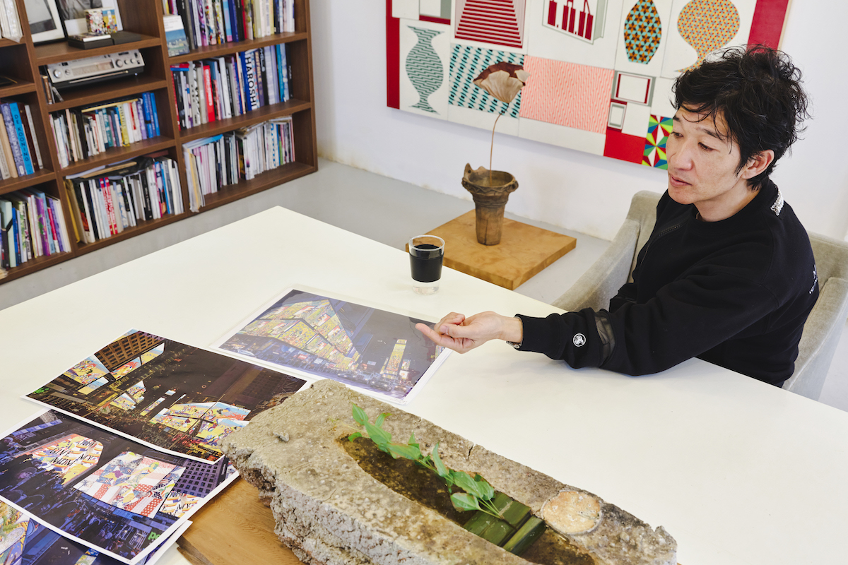 松山智一がNYタイムズスクエアをジャック 新作で「モーニング アゲイン