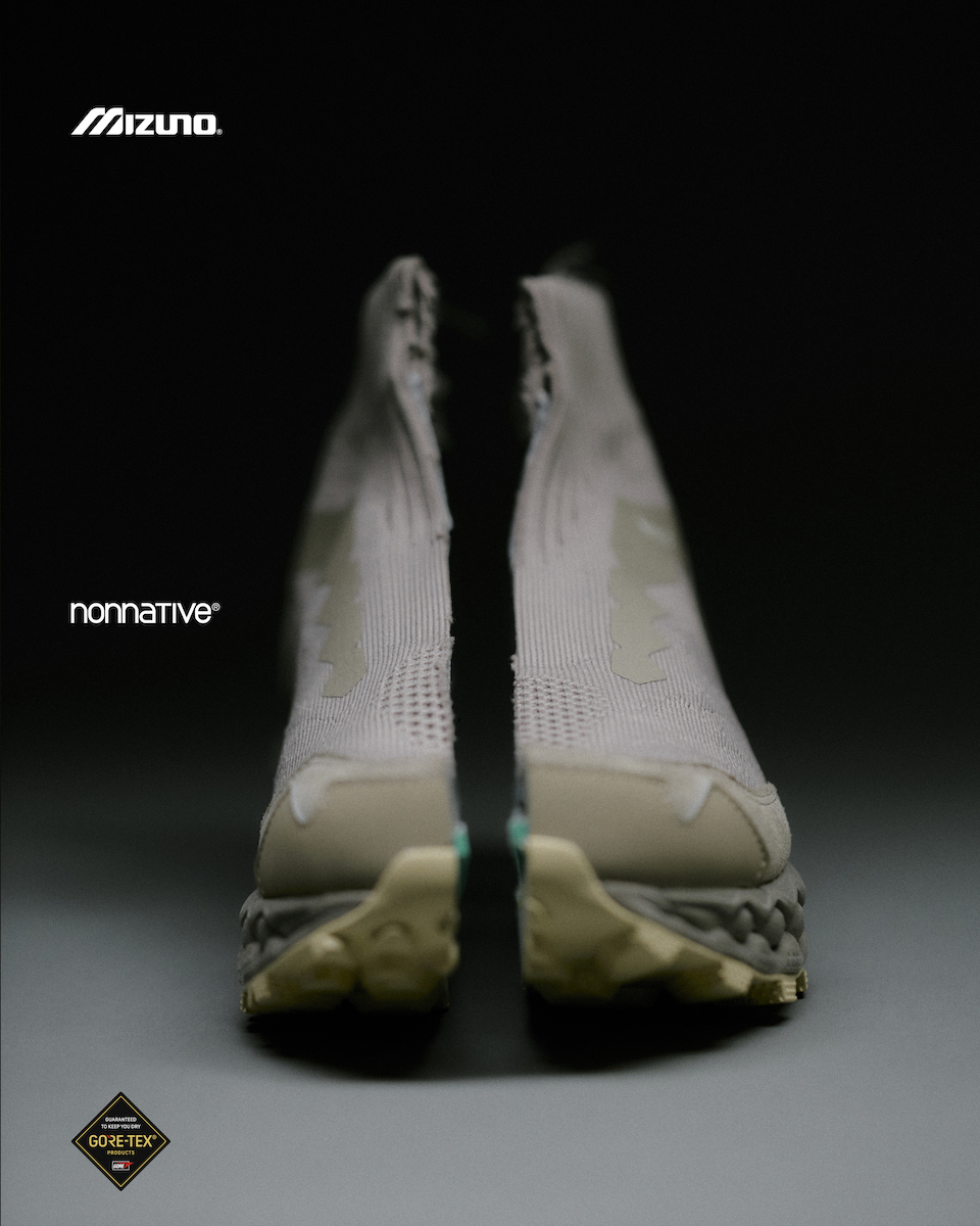「ミズノ」と「ノンネイティブ」から新作コラボスニーカーが誕生