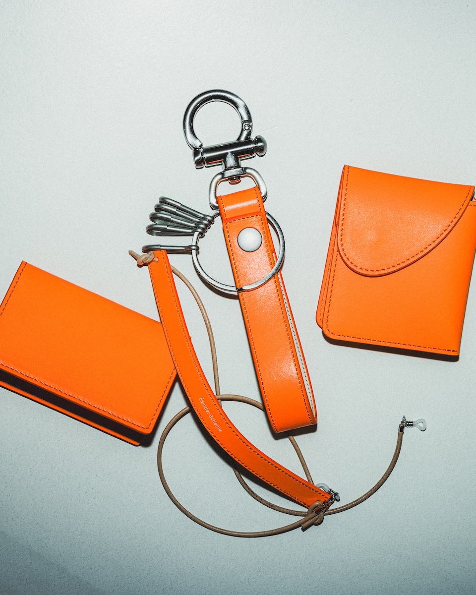 「ビームス ジャパン」×「エンダースキーマ」が初タッグ　“オレンジ”コレクション4型を発売