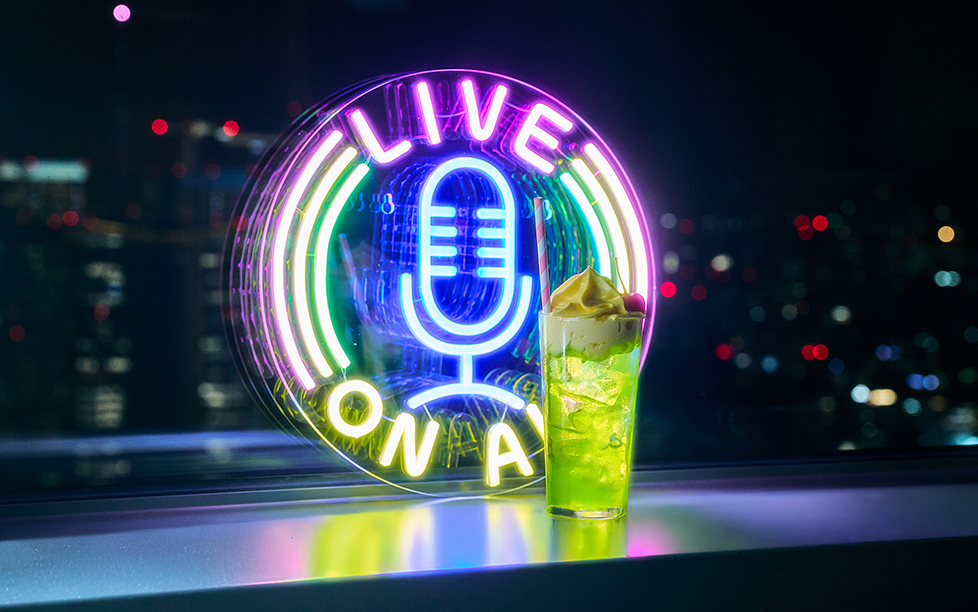 アンダーズ 東京がシティポップの没入型イベントを始動　夜景ラウンジで新たな音楽体験を提案