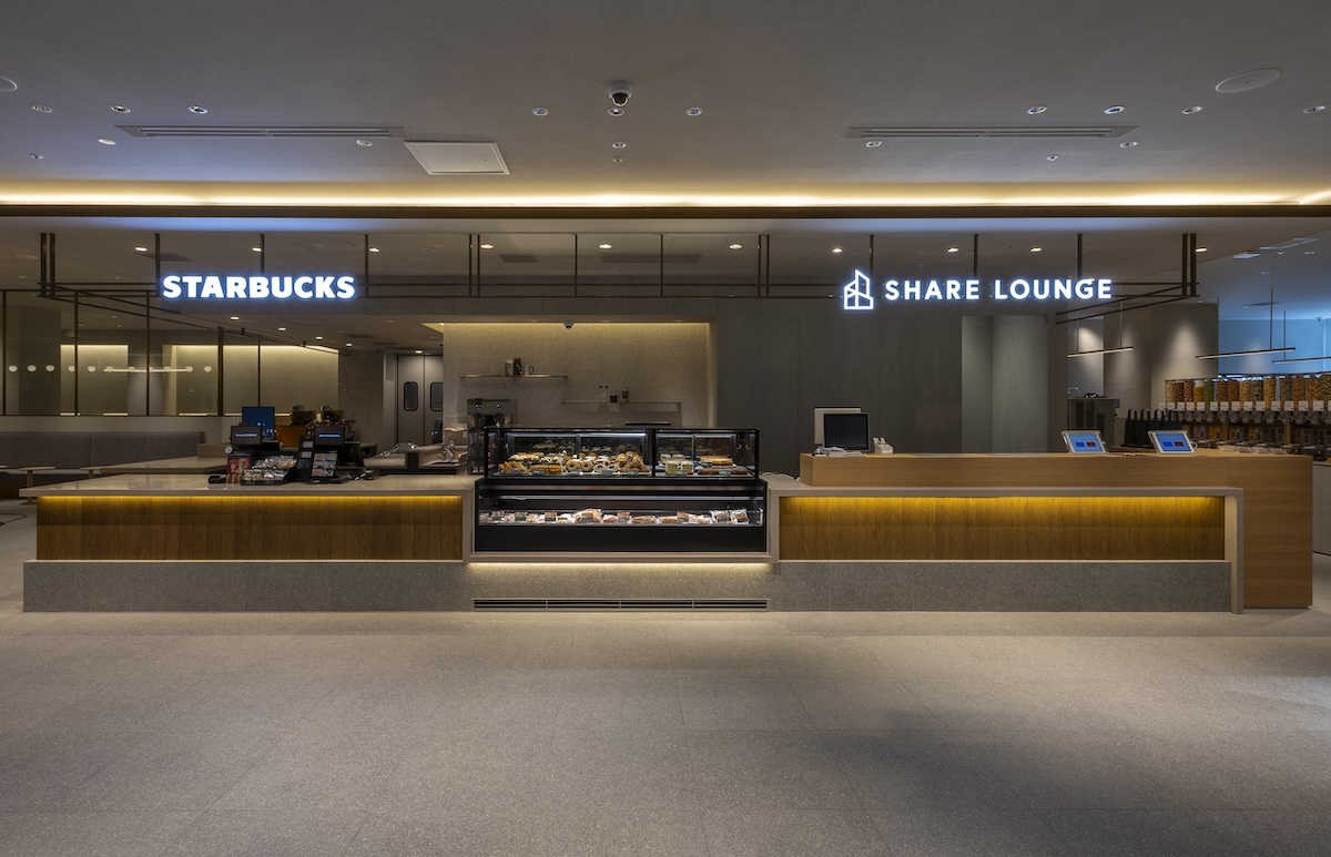 スタバと融合した「シェアラウンジ」の新業態　心斎橋駅直結ワーク＆カフェ空間