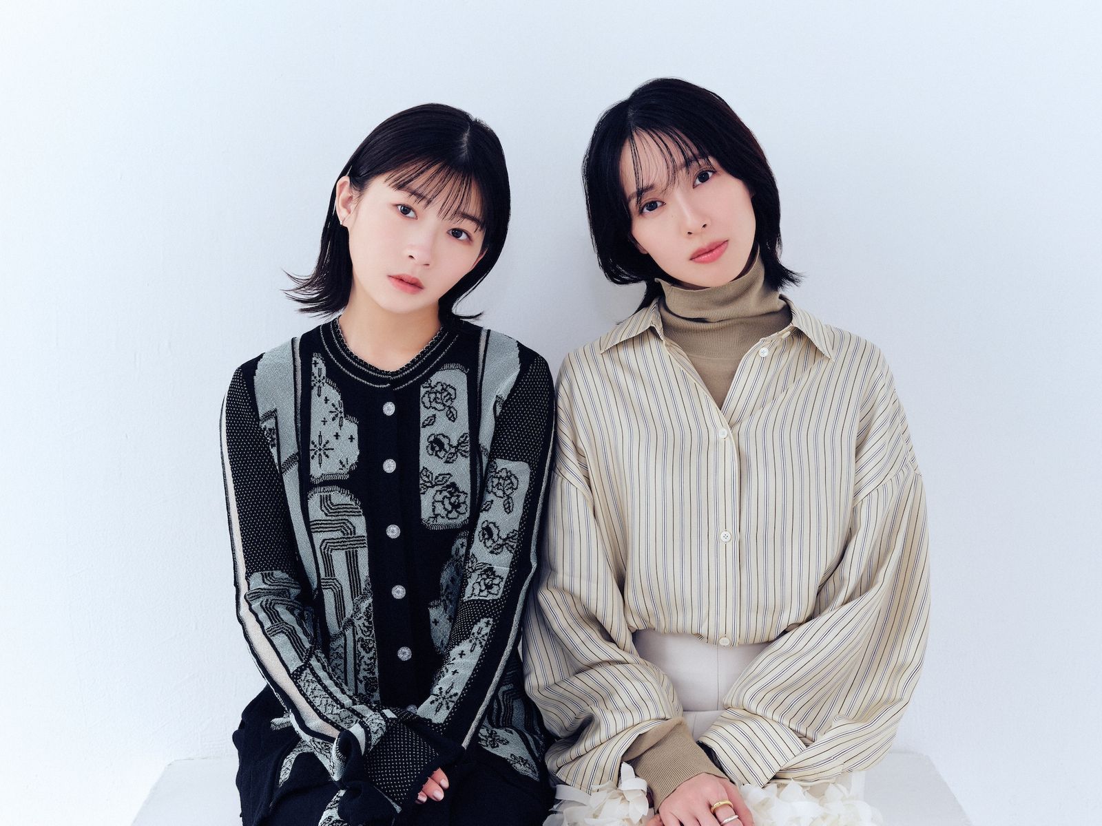 伊藤沙莉(左)と戸田恵梨香