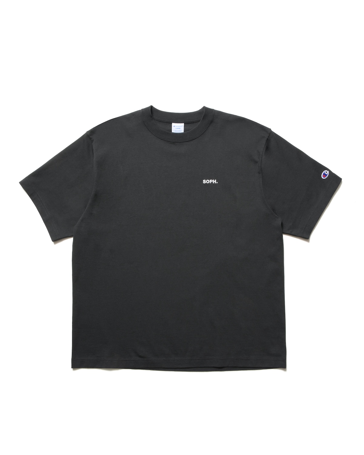 ソフ」が「チャンピオン」に別注したスエットとTシャツを発売 爽やかな