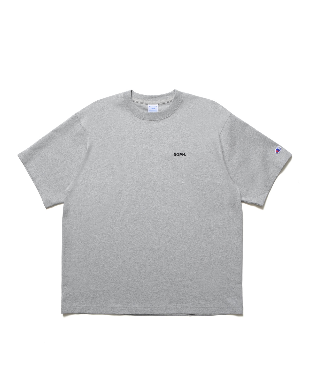 ソフ」が「チャンピオン」に別注したスエットとTシャツを発売 爽やかな