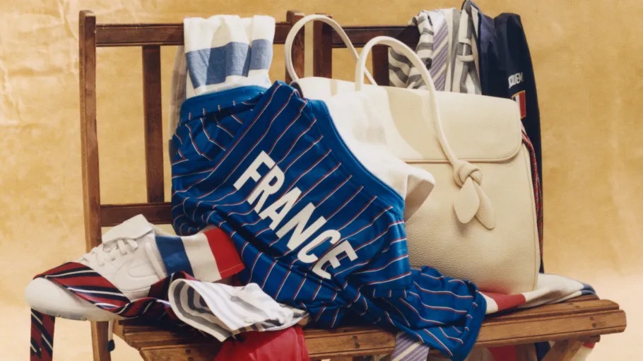 「ジャックムス」とフランスサッカー連盟、「ナイキ」のコラボレーション商品 COURTESY OF JACQUEMUS  ©︎FAIRCHILD PUBLISHING, LLC