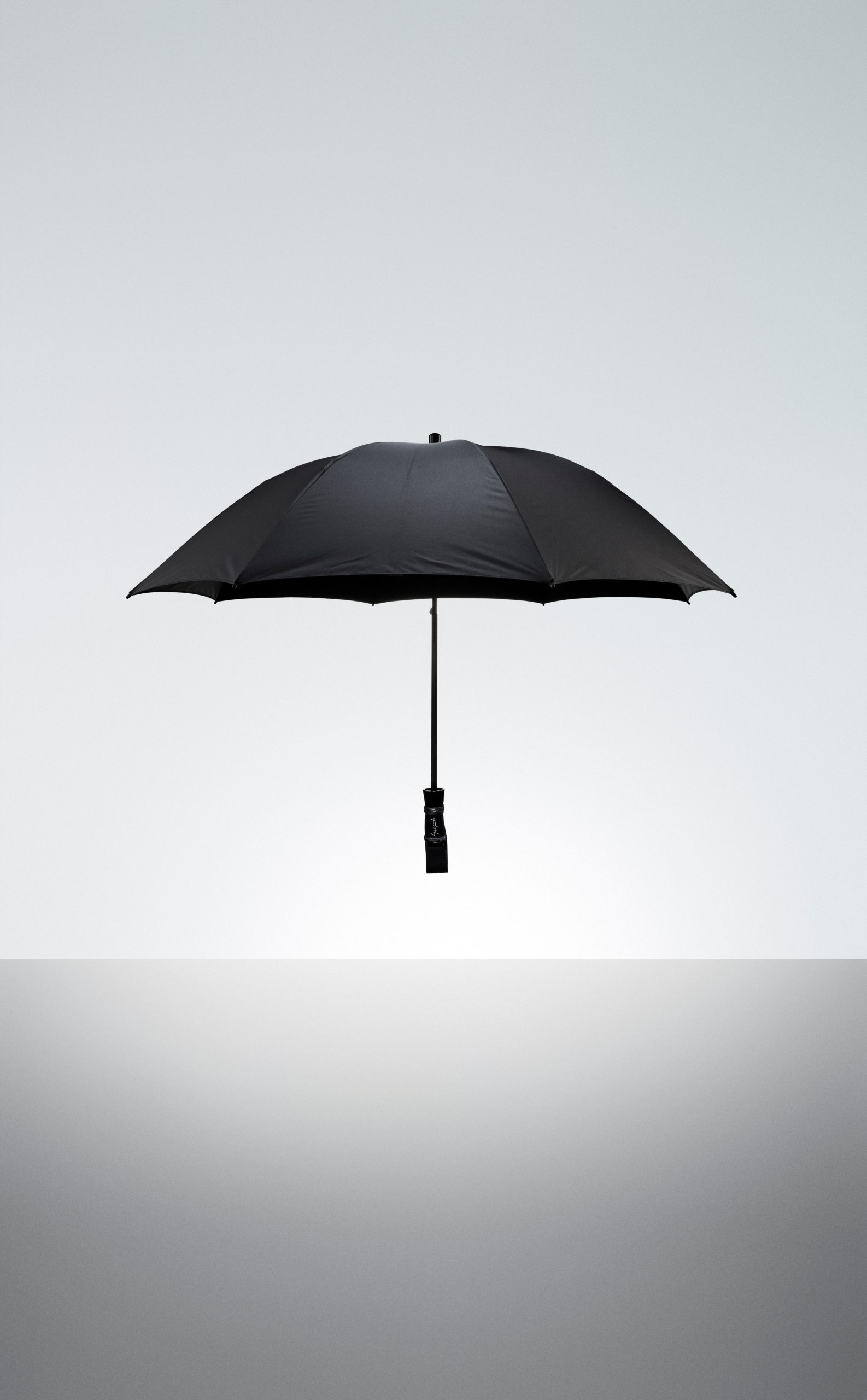 ま*り様 discord Yohji Yamamoto福井洋傘コラボ日傘ディスコ ディスコード ヨウジヤマモト」が日傘、雨傘、長傘を発売 福井洋傘と