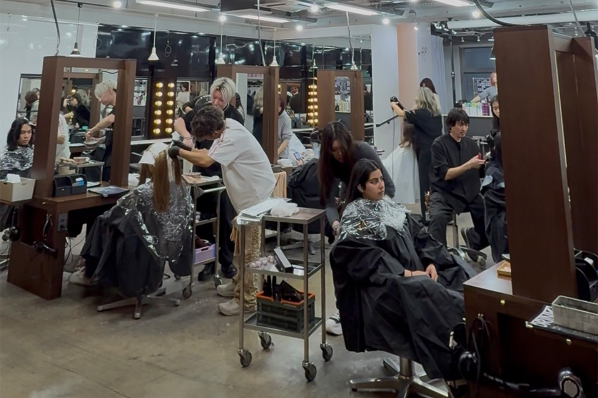 言語不要で理想のヘアスタイルをかなえる「アソート」 “完コピ”カットが外国人客を魅了【インバウンド外国人が並ぶ店11】