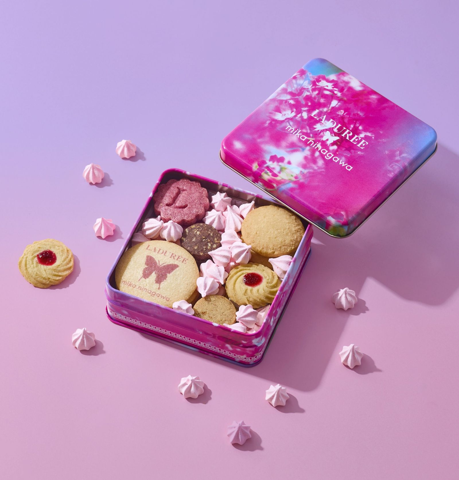 「ラデュレ」×蜷川実花 コラボレーション
”mika ninagawa コレクション”
