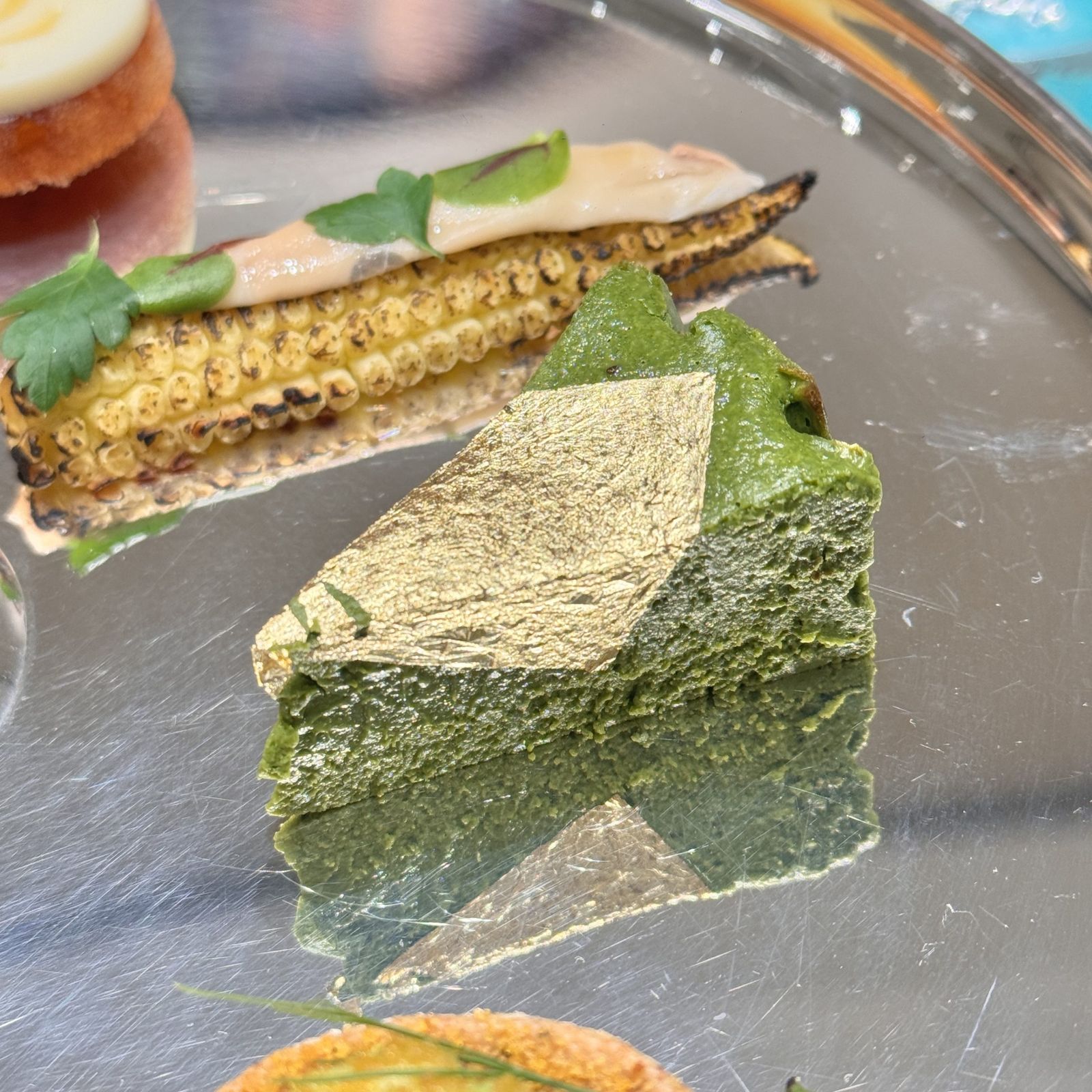 抹茶のバスクチーズケーキ