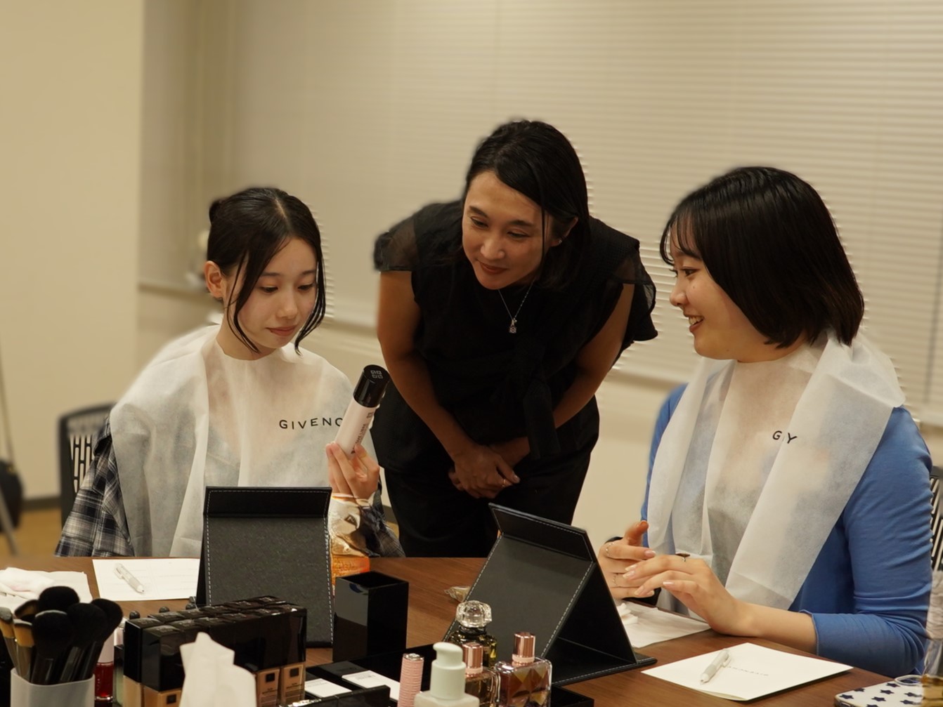 LVMH「ジバンシイ」に学ぶ、真のエレガンス 中高生のファッション育Vol.13
