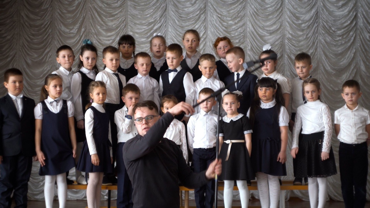 映画「プーチンの愛国教室」場面カット